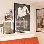 Vintage Schaetzchen Am Theater أولدنبورغ