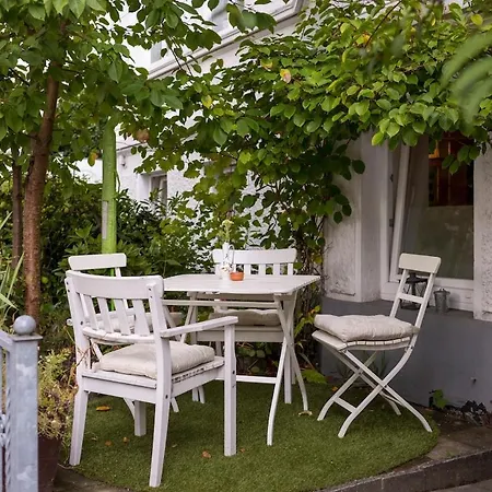 Vintage Schaetzchen Am Theater Apartment *