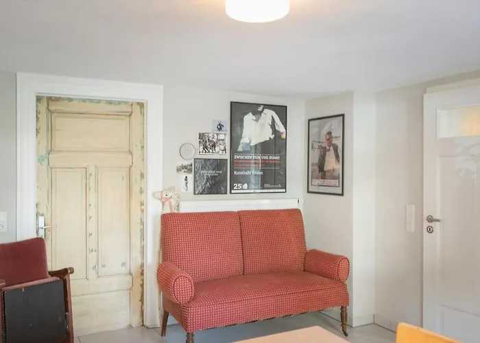 Apartment Vintage Schaetzchen Am Theater