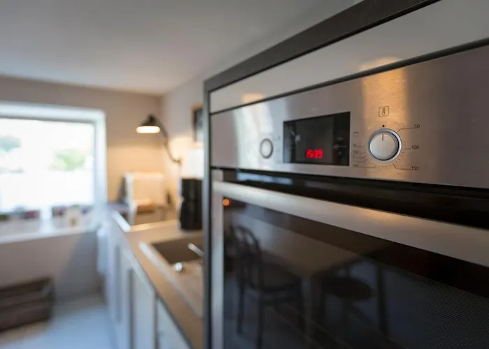 Apartment Vintage Schaetzchen Am Theater *