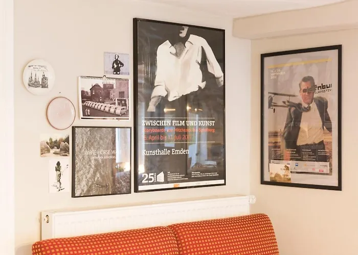 Vintage Schaetzchen Am Theater Oldenburg